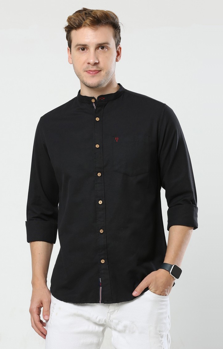 VUDU | Men's Black Solid Casual Shirt