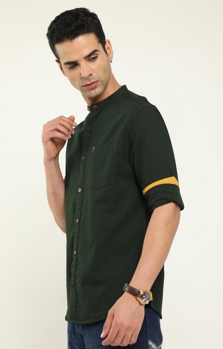 Men's Green Solid Casual Shirt
