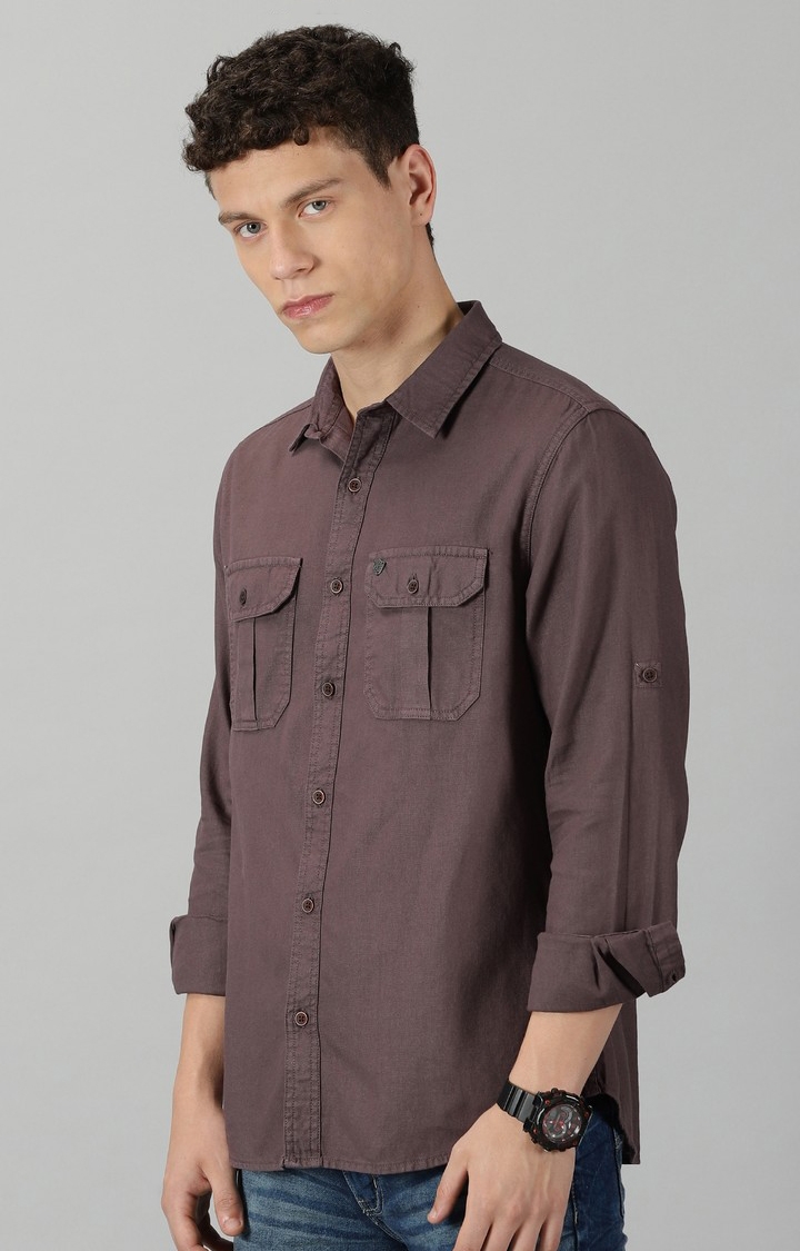 Men's Grape Solid Casual Shirt