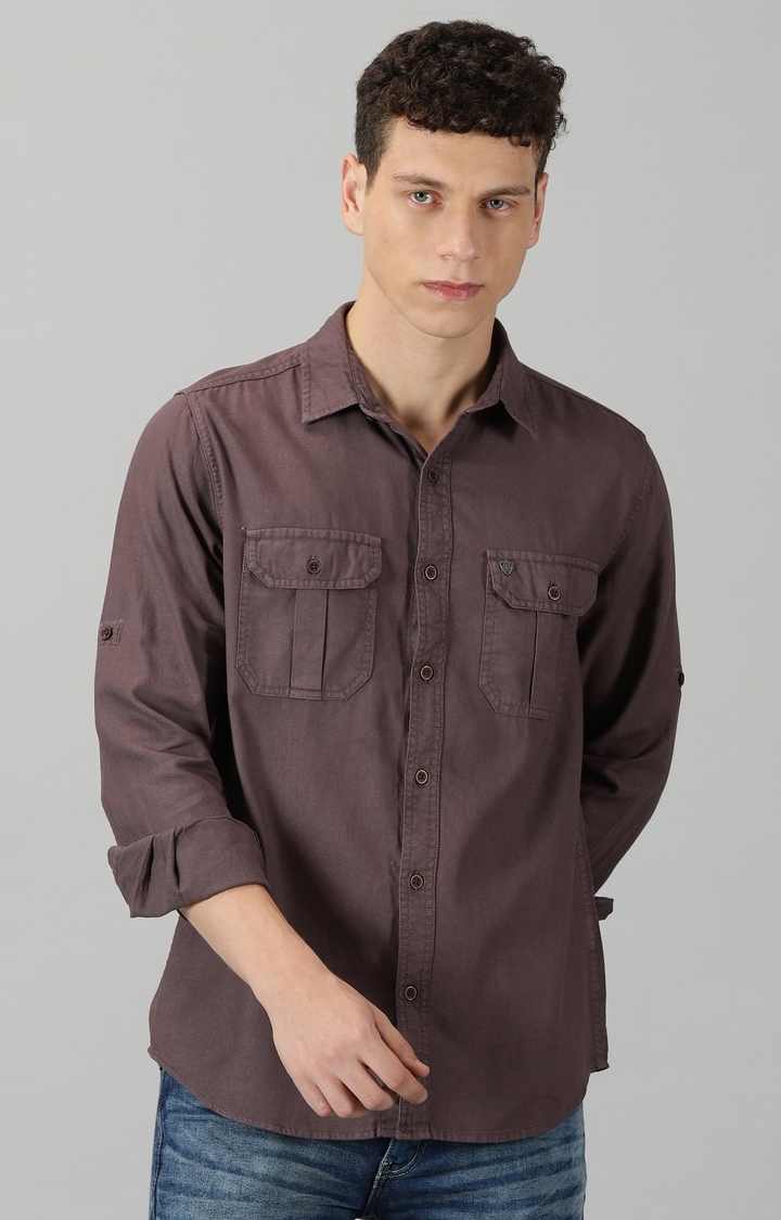 Men's Grape Solid Casual Shirt
