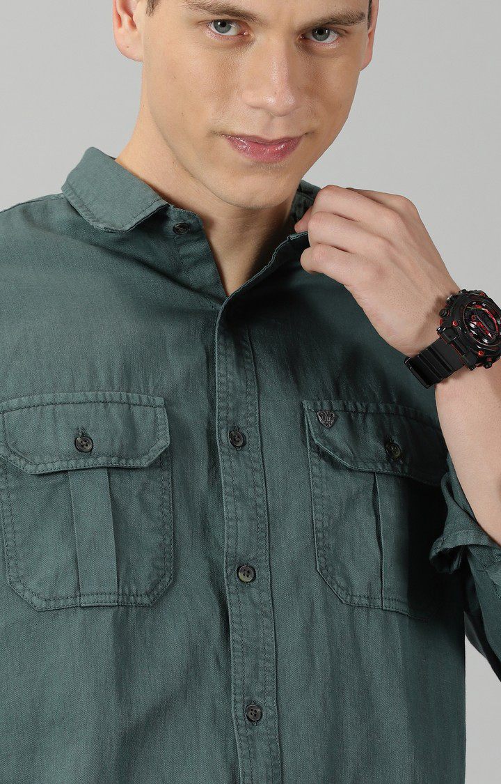 Men's Forest Green Solid Casual Shirt