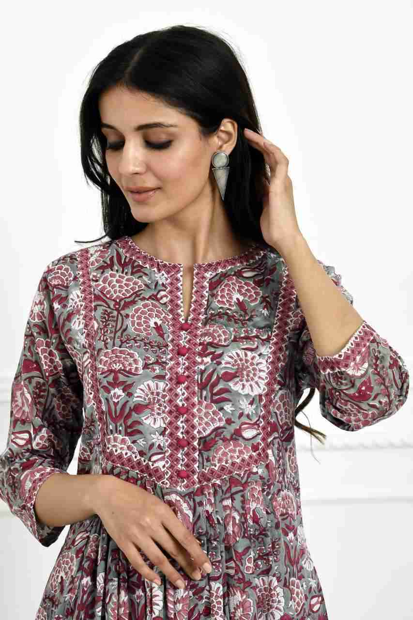 Naksh Sea Green And Red Block Printed Gathered Kurta