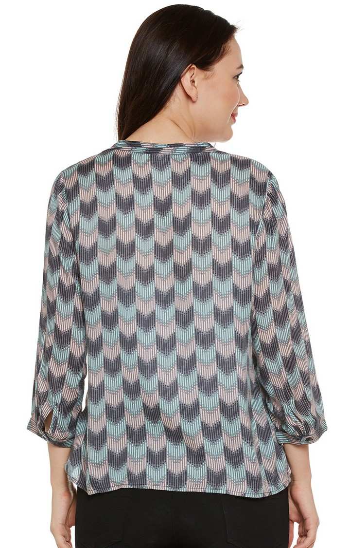 Multicolor Printed V-Neck Top