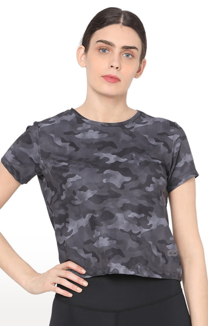 Women's Dark Camo Polyester Solid Activewear T-Shirt