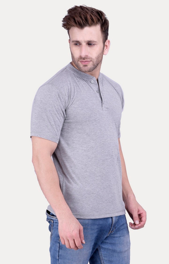 Weardo | Men's Grey Cotton Solid Regular T-Shirts 2