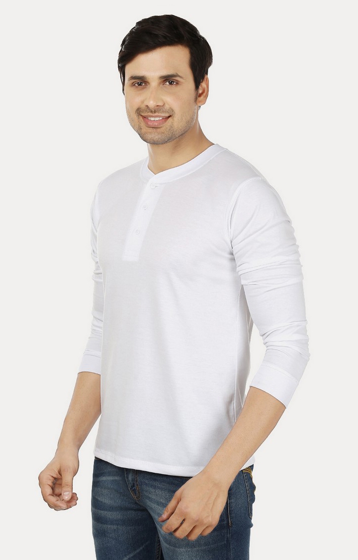 Weardo | Men's White Cotton Solid Regular T-Shirts 2