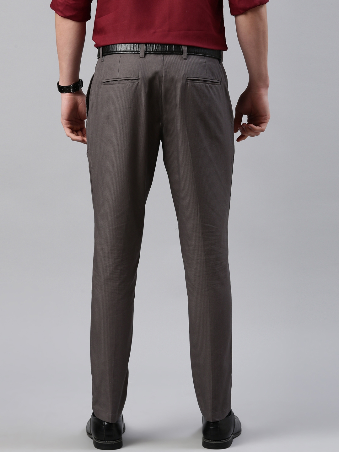 Buy Men Grey Textured Slim Fit Formal Trousers Online - 684490 | Peter  England