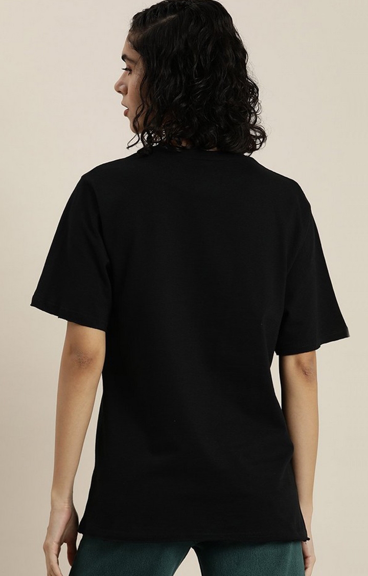 Women's Black Solid Oversized T-Shirts