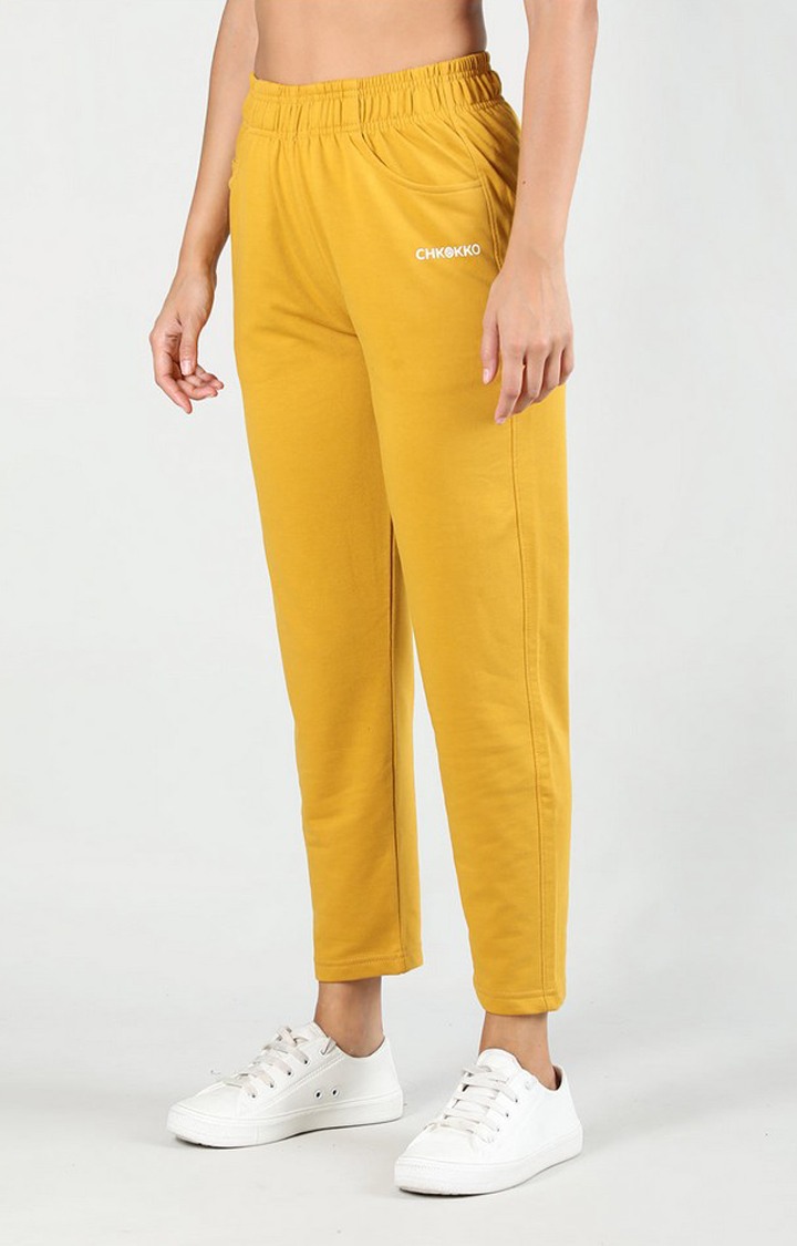 Women's Mustard Solid Cotton Trackpant