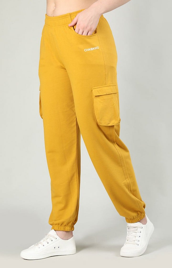 Women's Mustard Solid Cotton Cargo