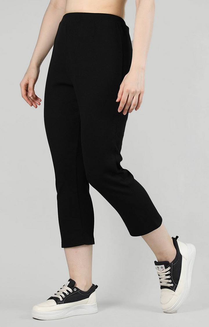 Women's Black Solid Cotton Trackpant