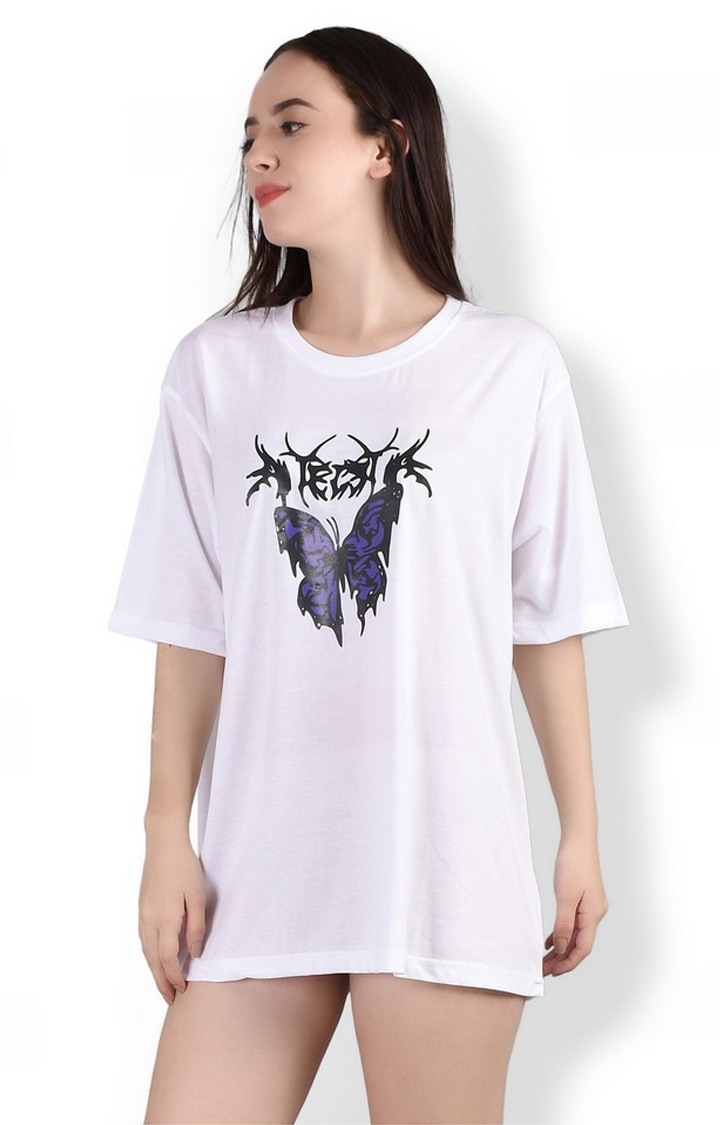 Stylish Butterfly : Quirky Printed Oversized Women's Tees In White Color