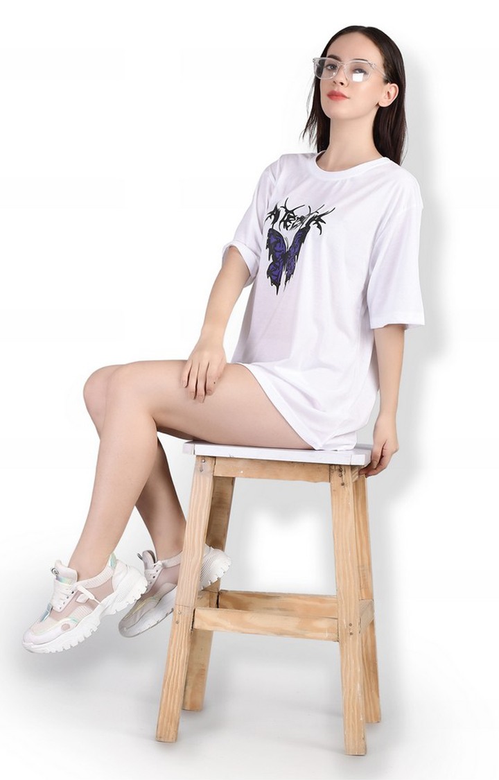 Stylish Butterfly : Quirky Printed Oversized Women's Tees In White Color