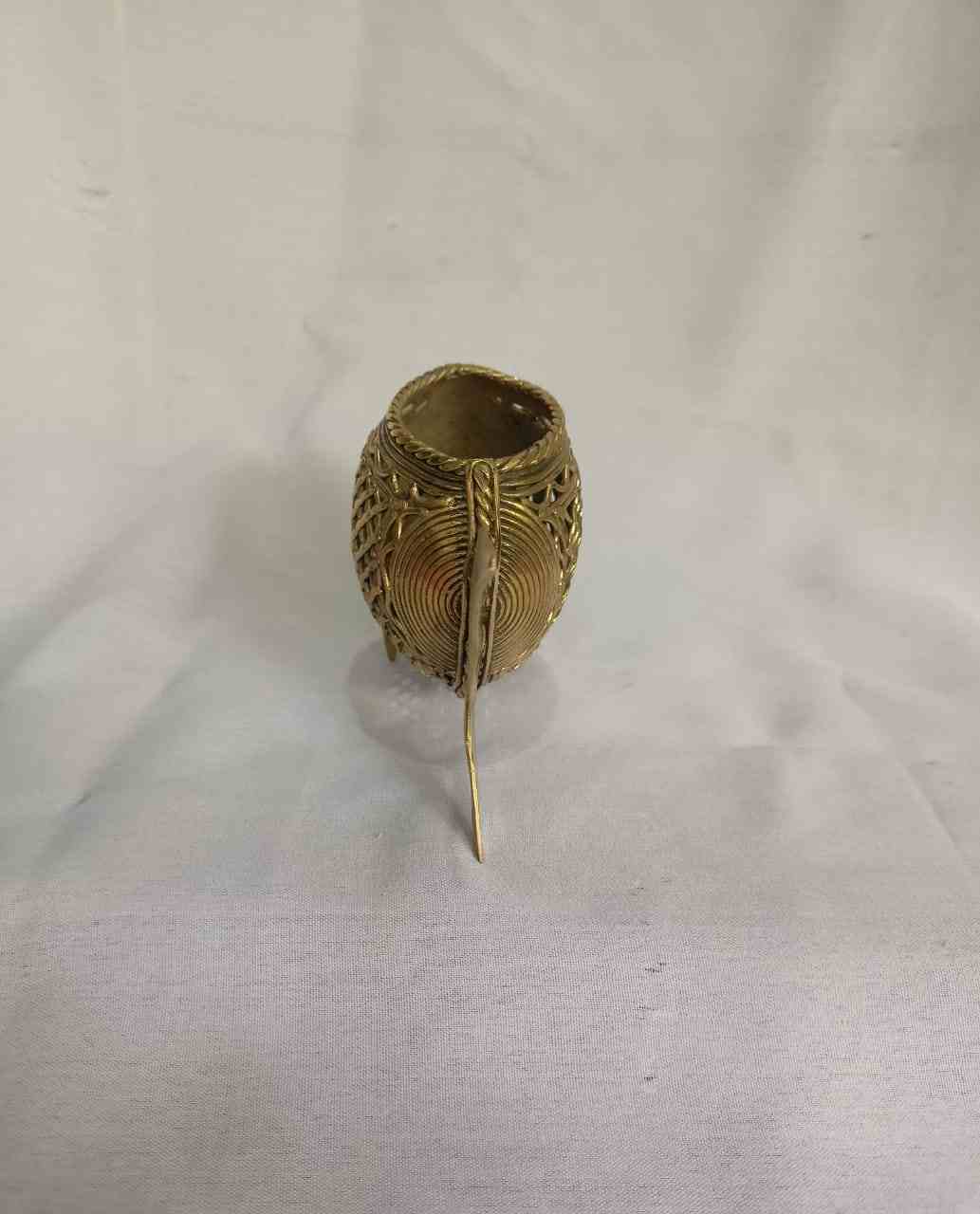 Dhokra Fish Pen Stand