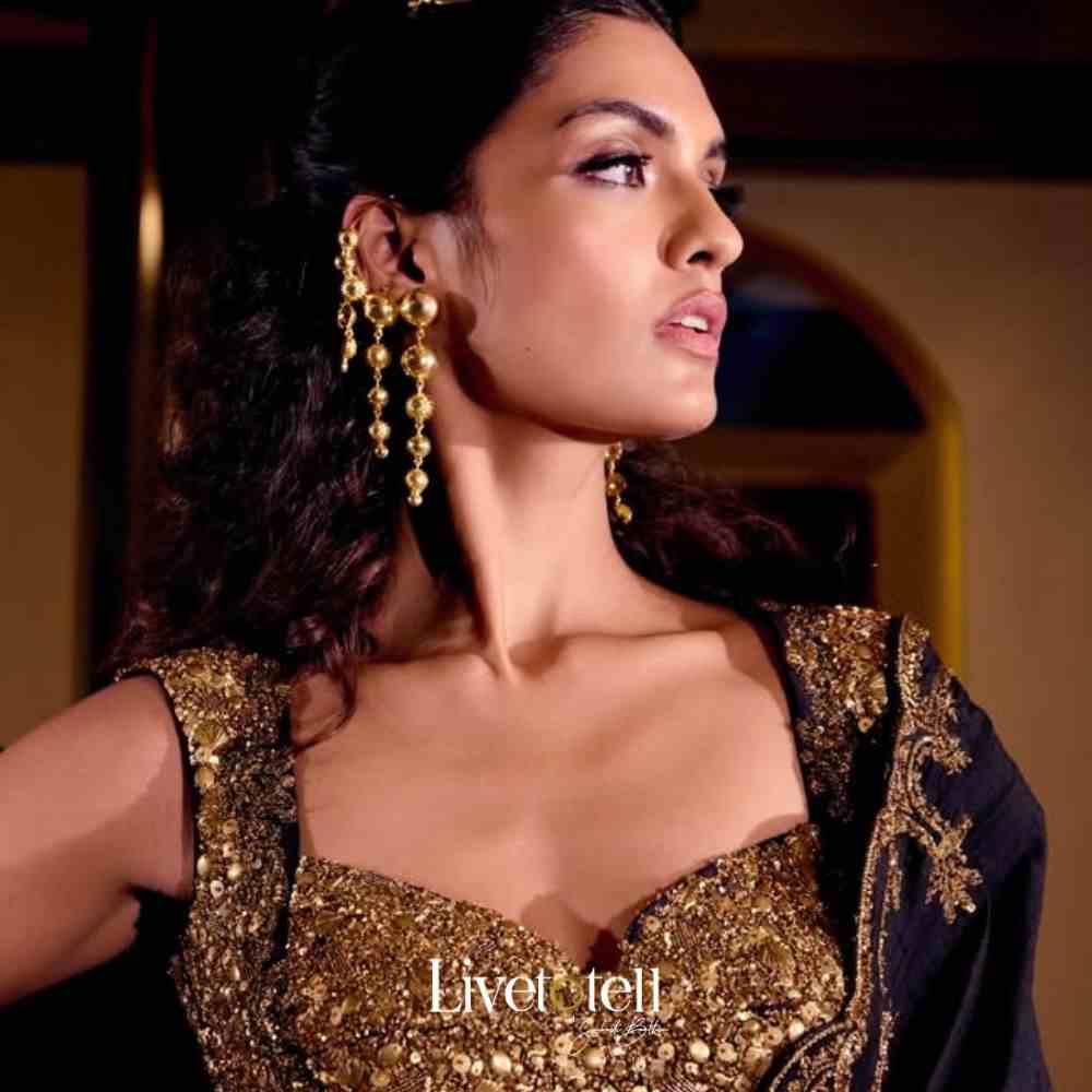 Bombshell Pataka Earcuffs