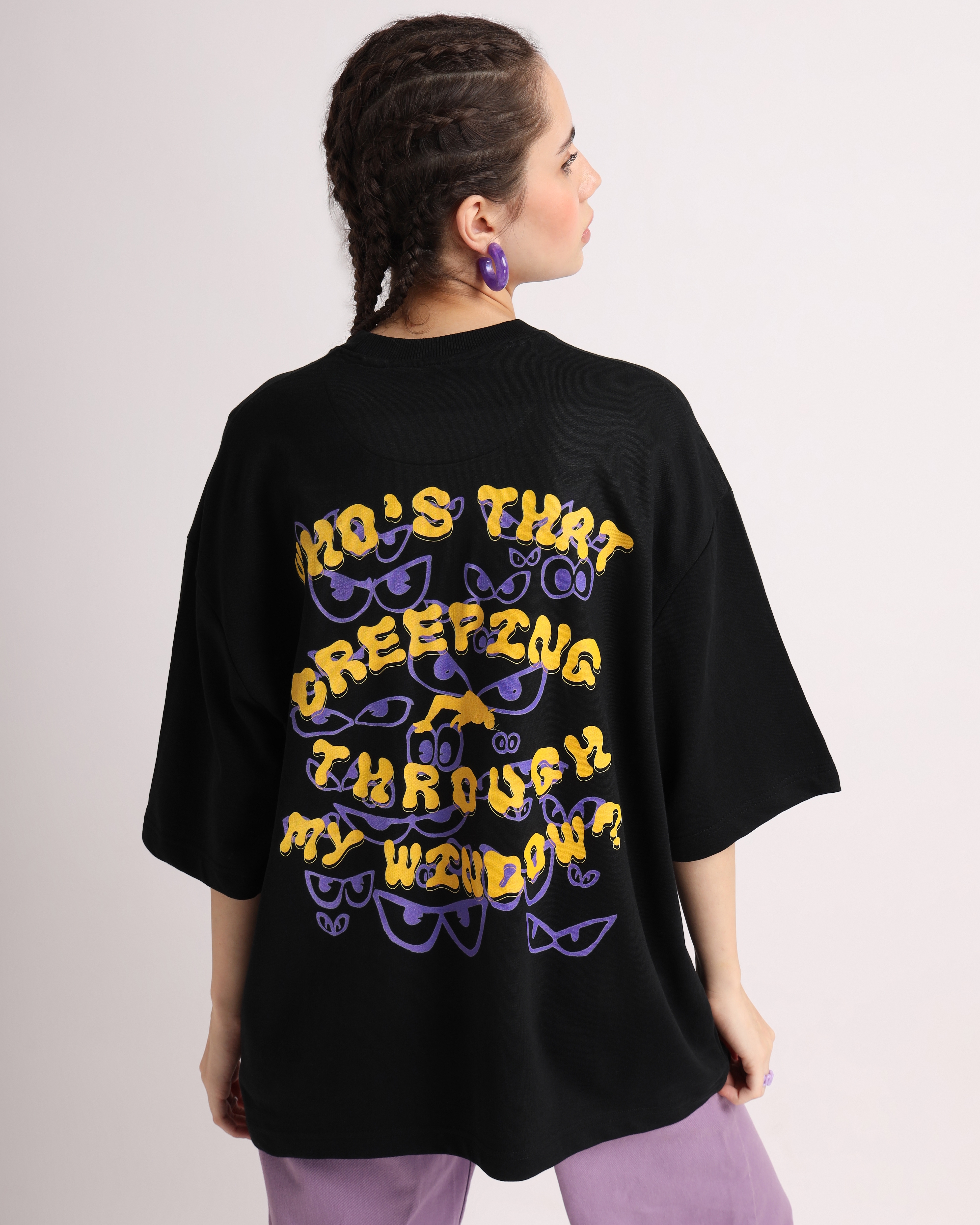 Weezy Streetwear | Women's Black Typographic Oversized T-Shirt
