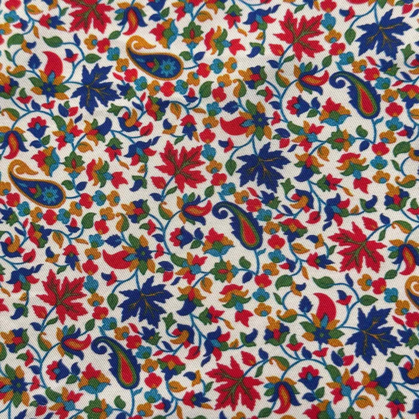 Chinar pocket square