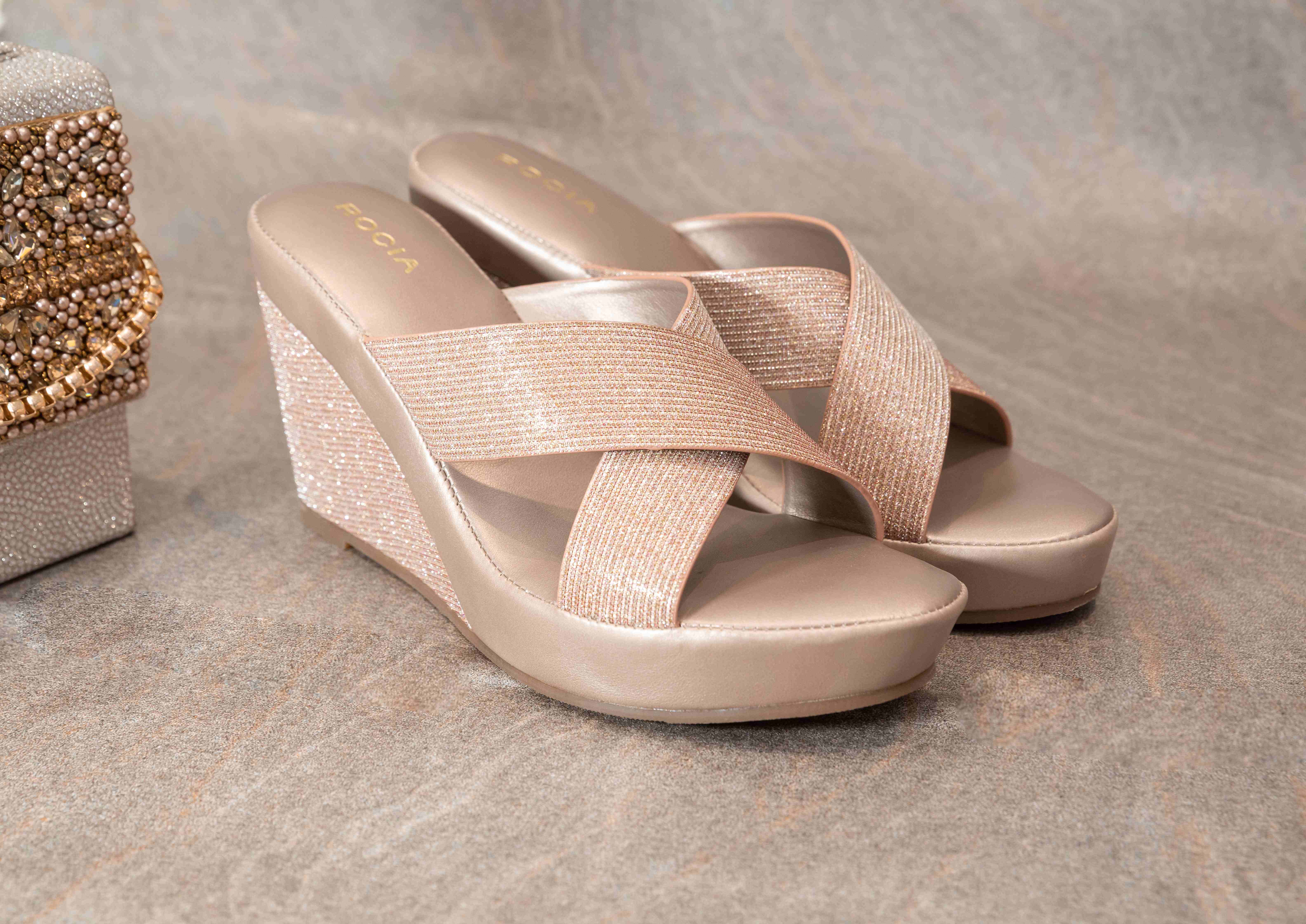 Rocia wedges online
