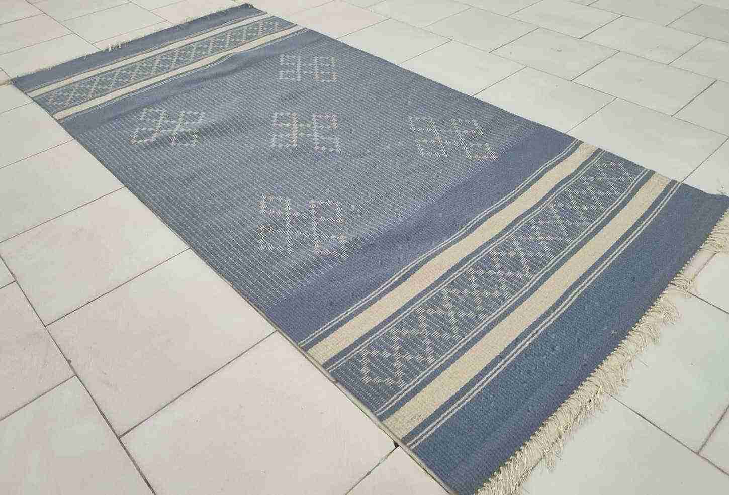 Diamond Carpet