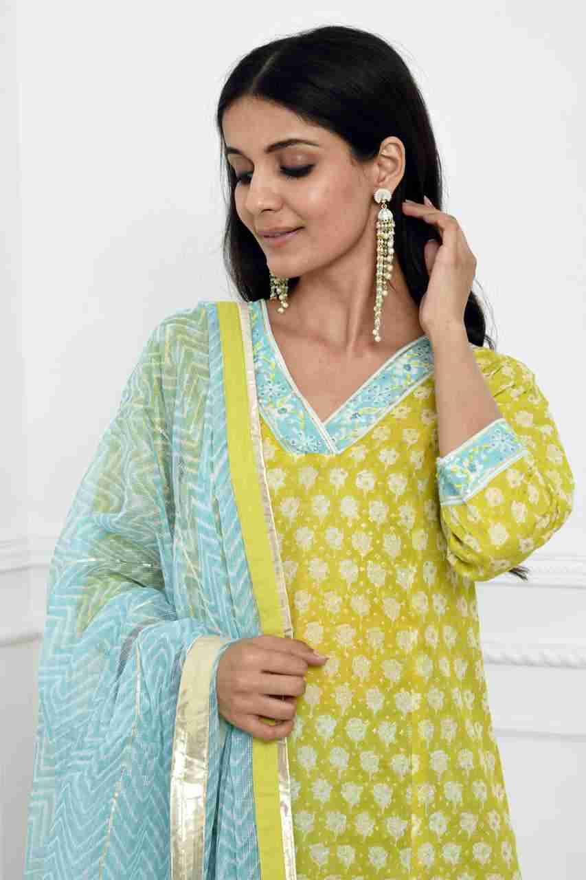 Naksh Yellow Printed Straight Kurta, Pants & Dupatta (Set of 3)