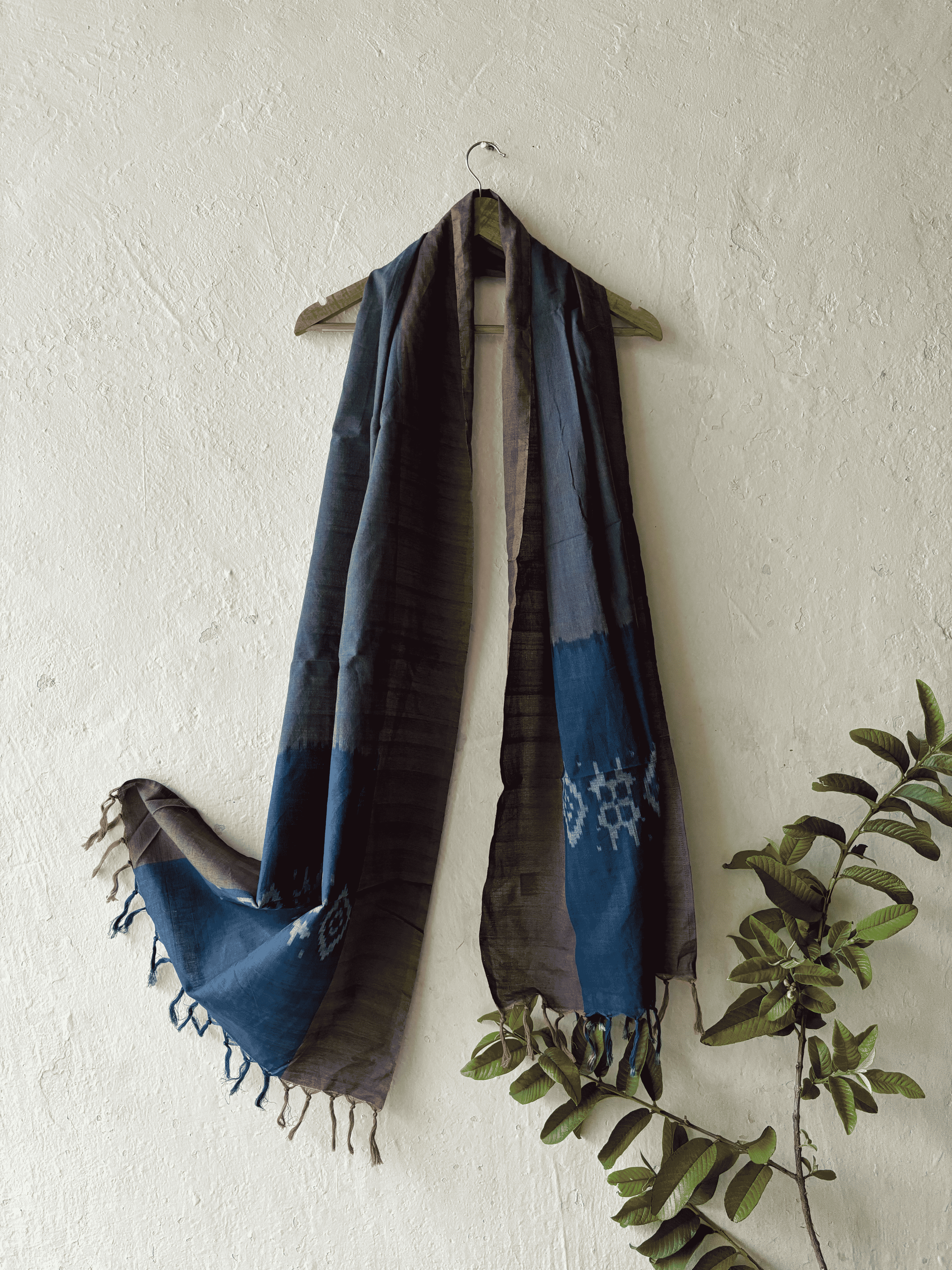 Natural Dyes Teliya Ikat Stole