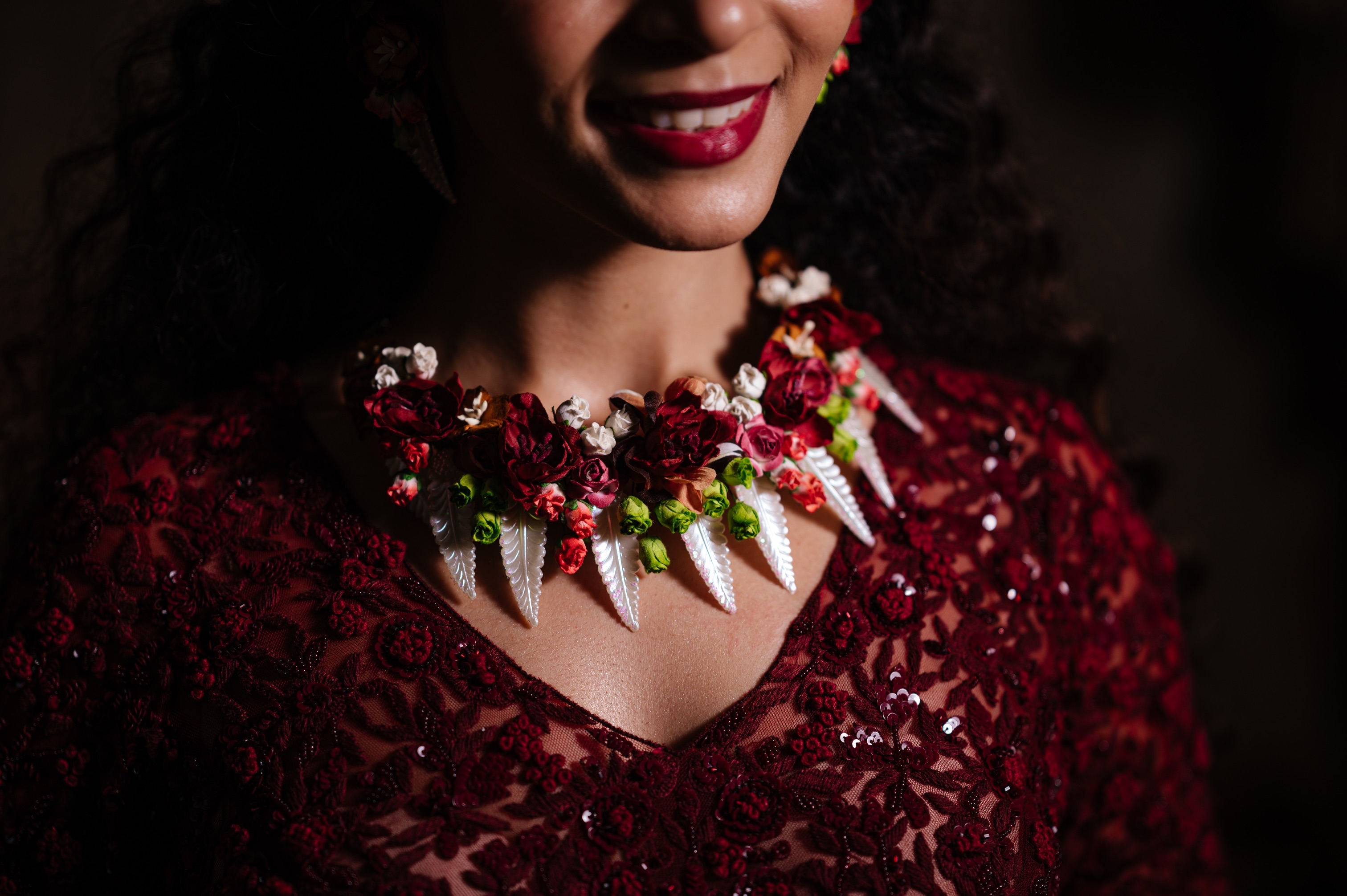 Floral art | Maroon & White Floral Necklace For Women undefined