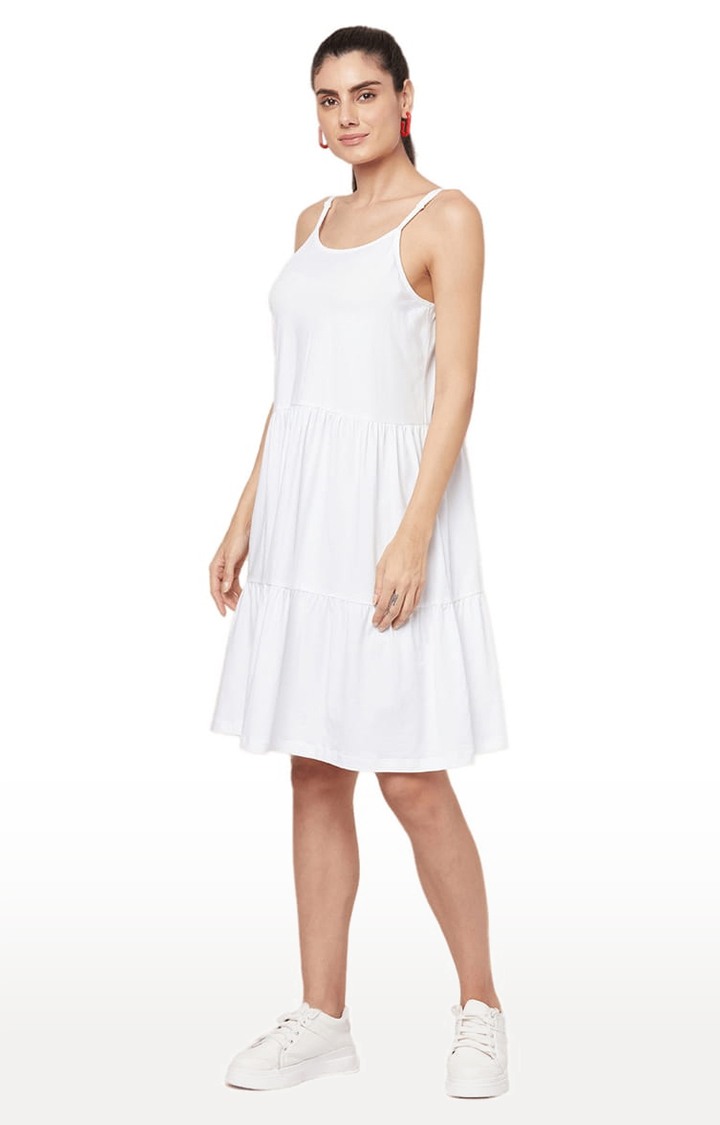 Women's White Cotton Solid Tiered Dress