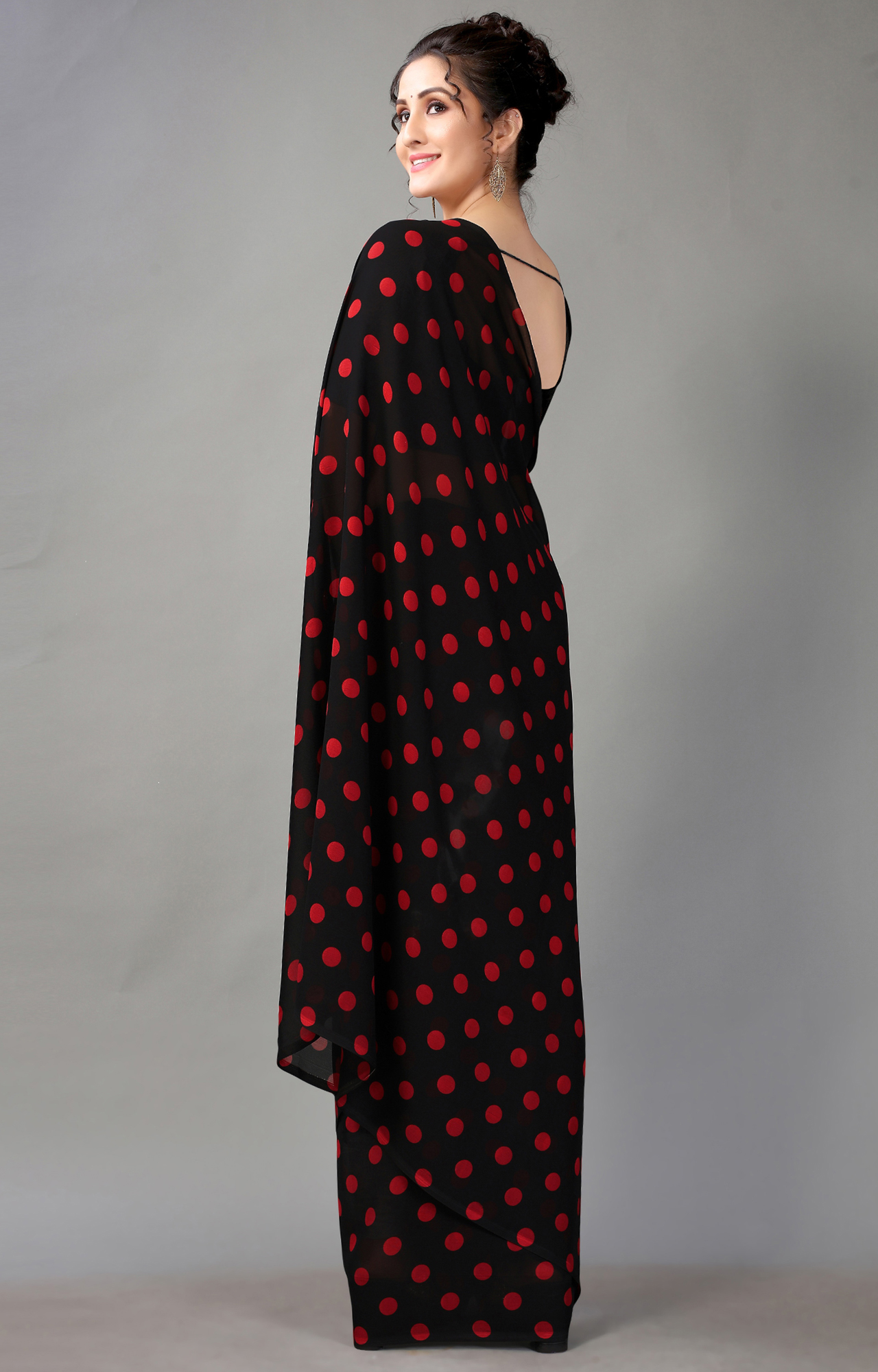 Red-Black, Polka Print Georgette Saree with Blouse Piece