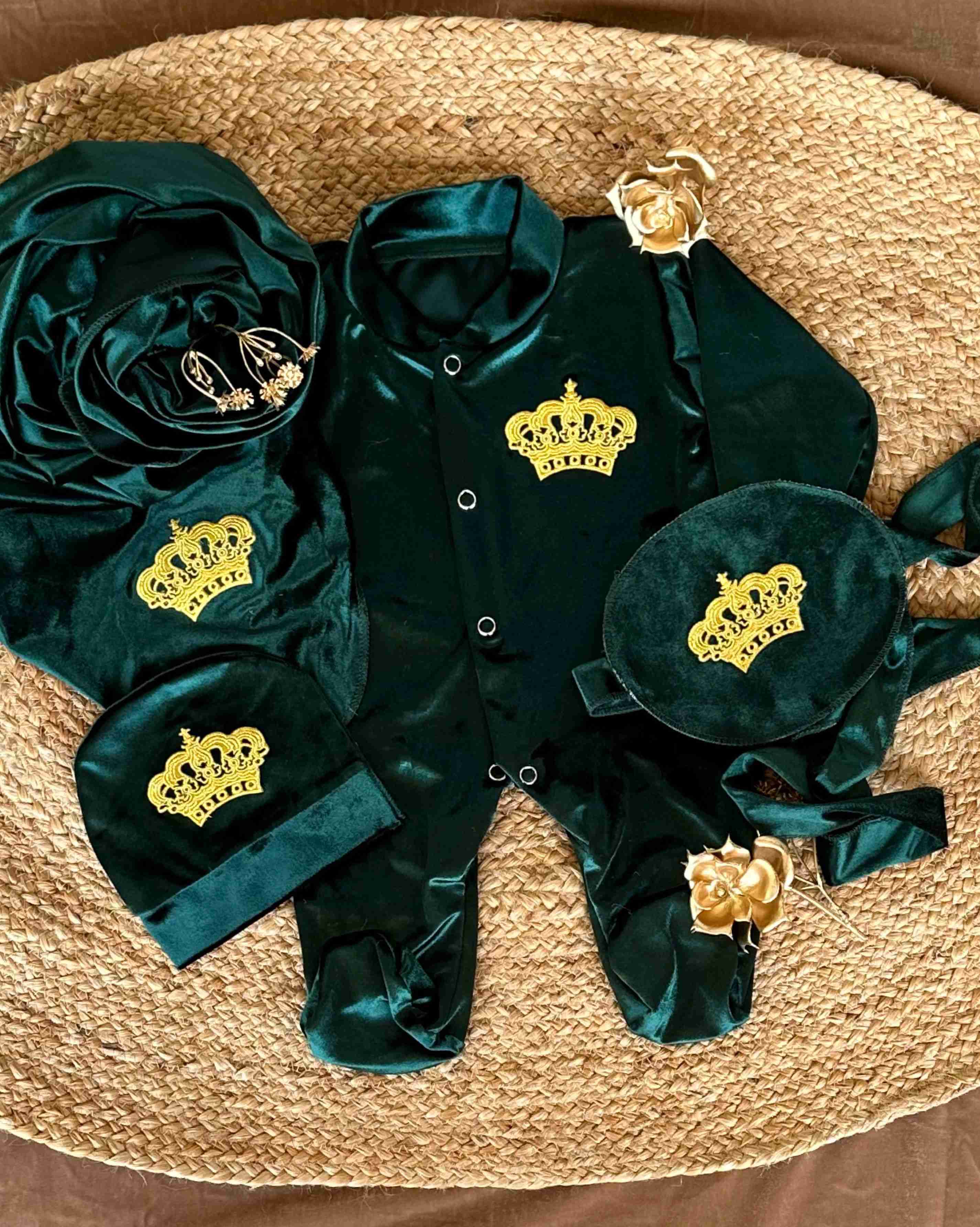 GLEAMING GREEN ROMPER SET