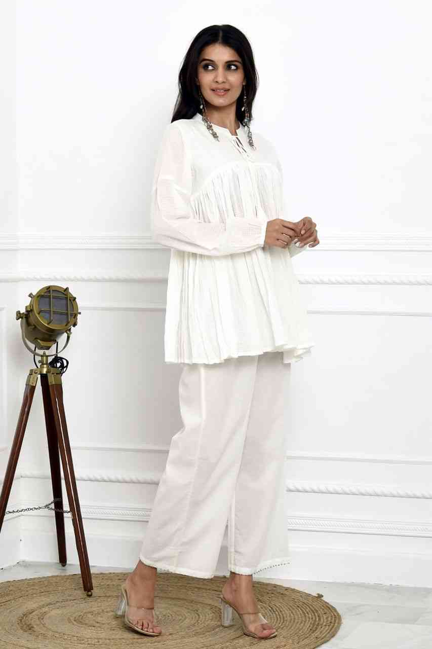 Naksh Short Solid White Pure Cotton Kota Gathered Kurta