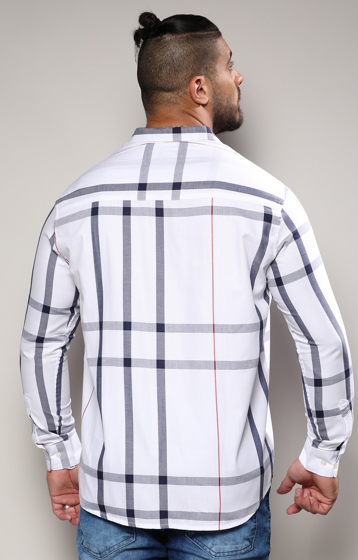 Men's White Checked Casual Shirts