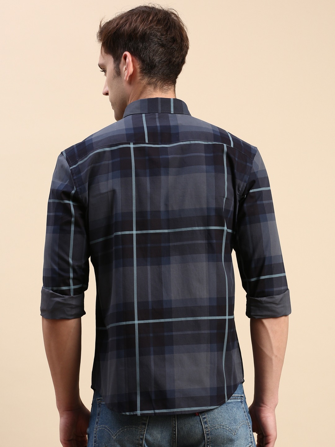 Showoff | SHOWOFF Men's Spread Collar Navy Blue Slim Fit Checked Shirt 3