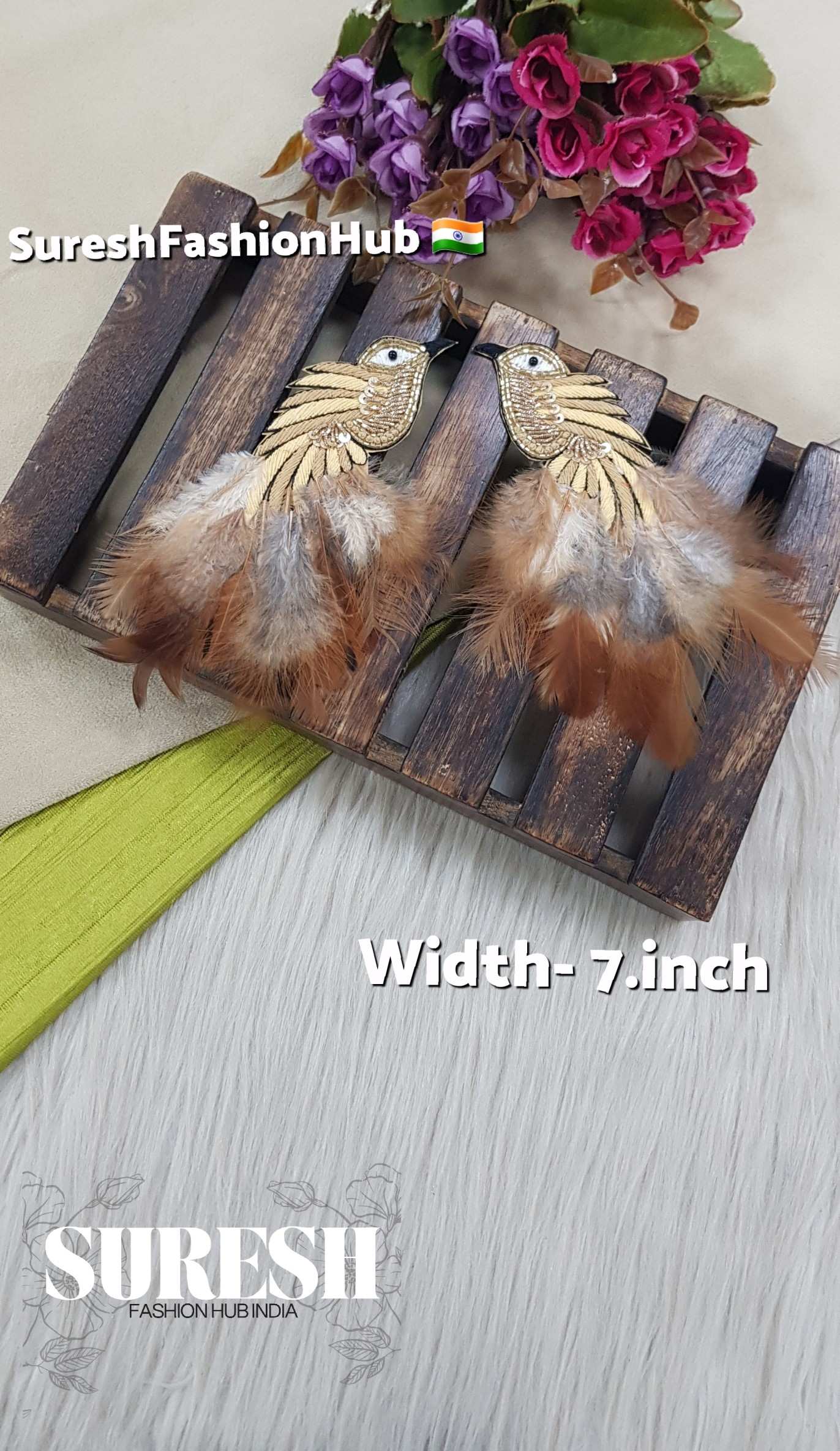 E-921 Beige Right  Side Bird Feather Patch
