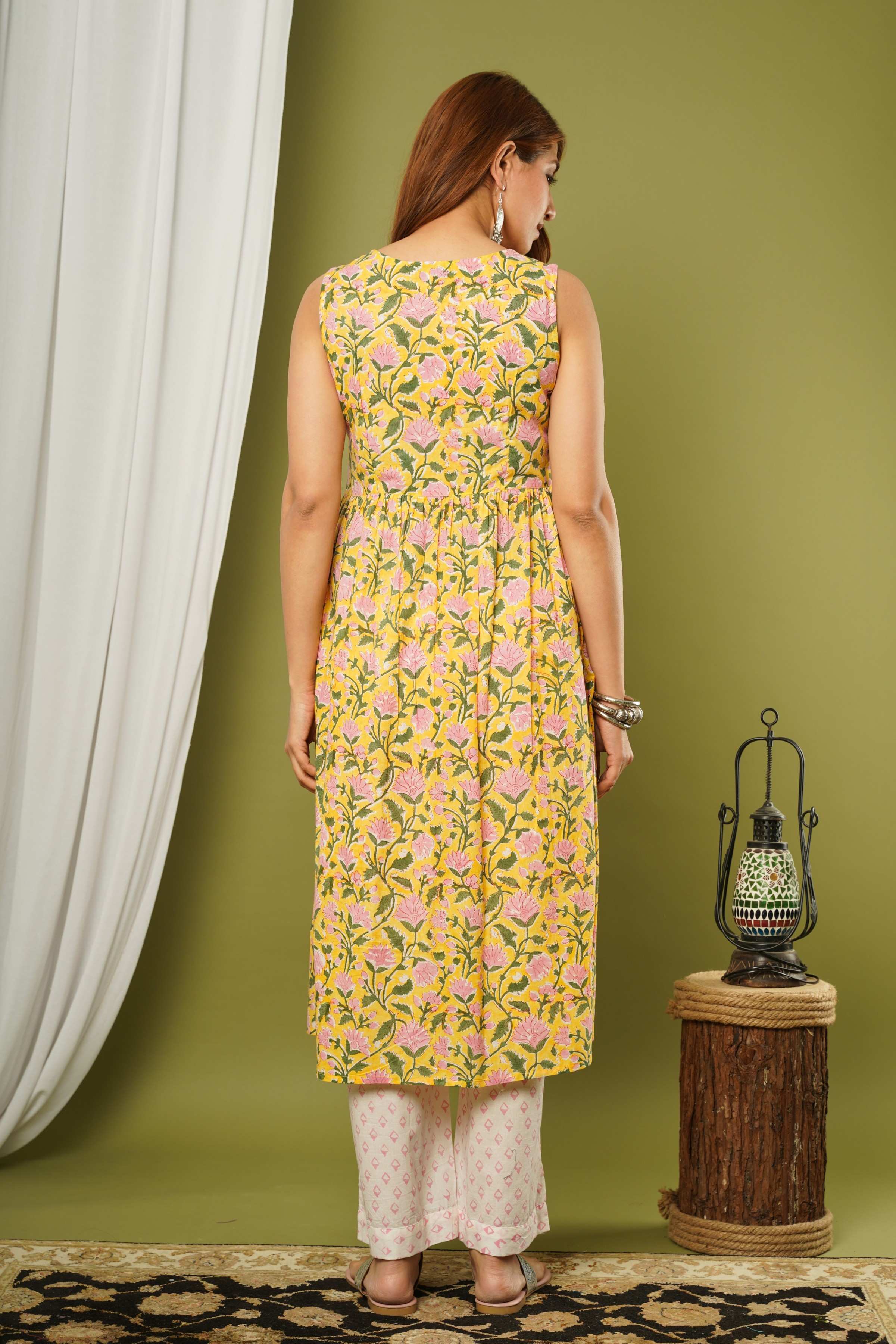 100% BLOCK PRINTED POTLI BUTTON KURTA SET WIYH KOTA DORIA DUPATTA