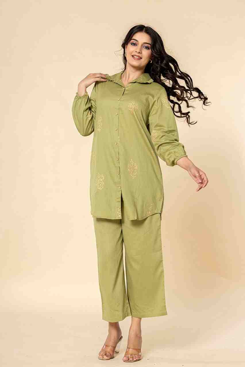 Naksh Green Cotton Satin Co-ordinated Set With Gold Print (Set of 2)