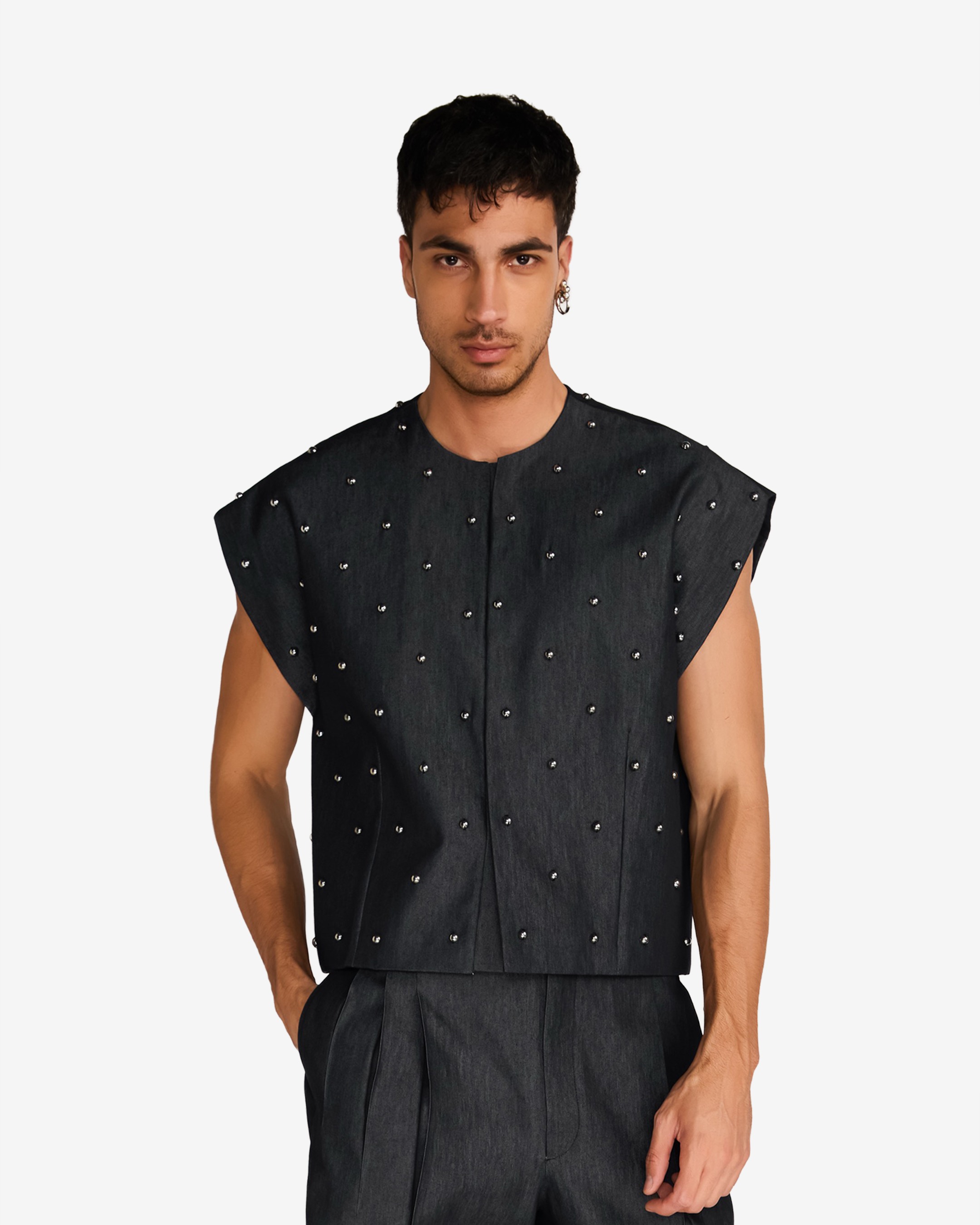 The Tawāfuq Waistcoat
