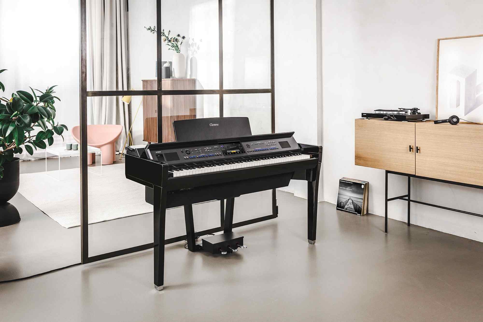 Yamaha CVP905PE Clavinova Digital Piano With Bench 5