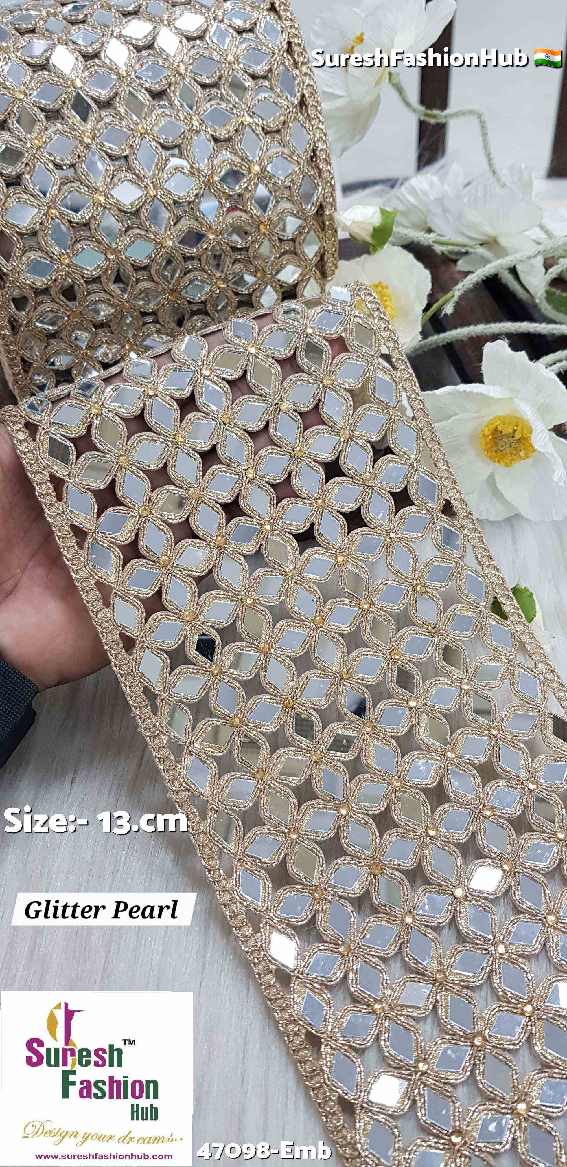 Parallelogram Flower Mirror Lace