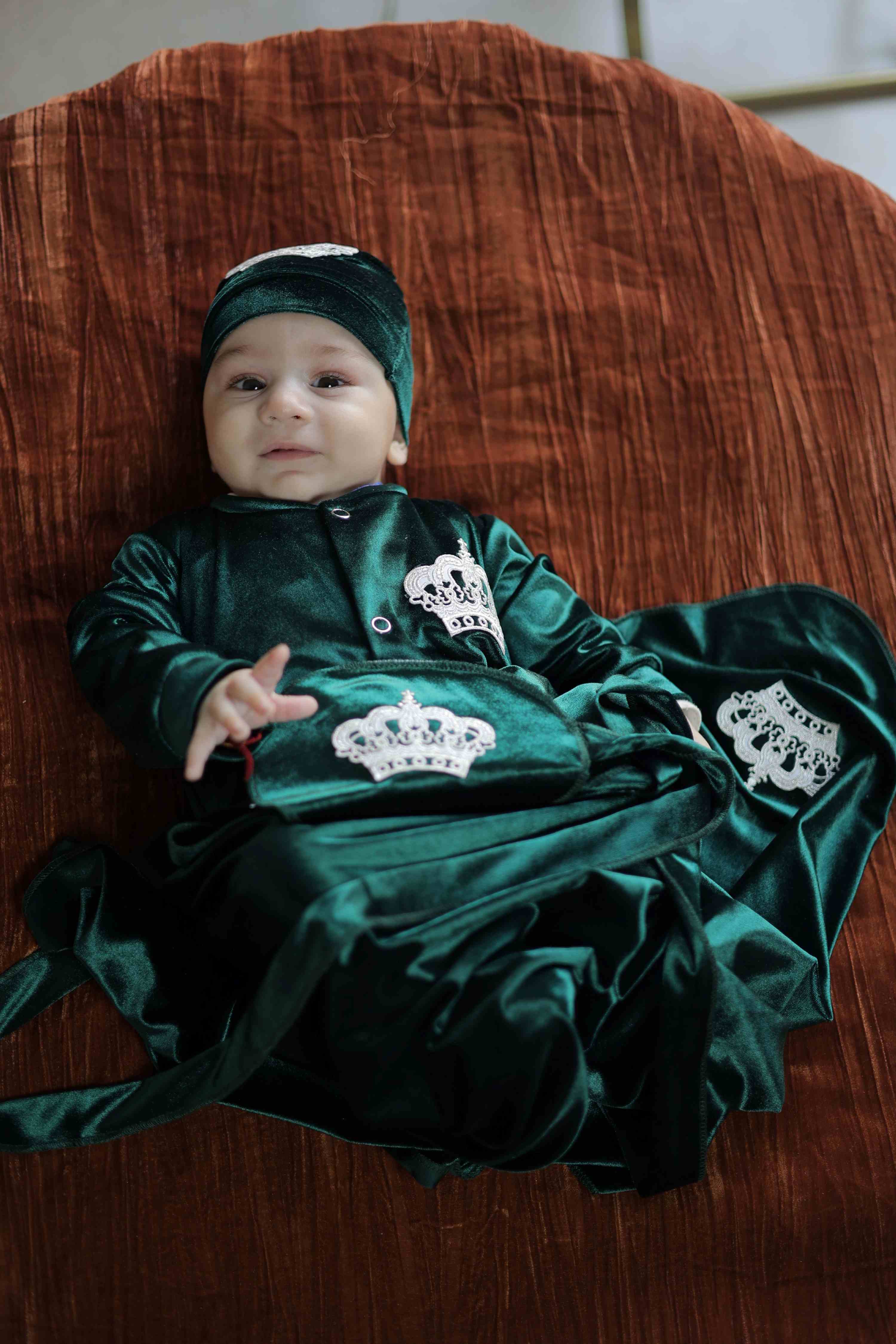 GLEAMING GREEN ROMPER SET