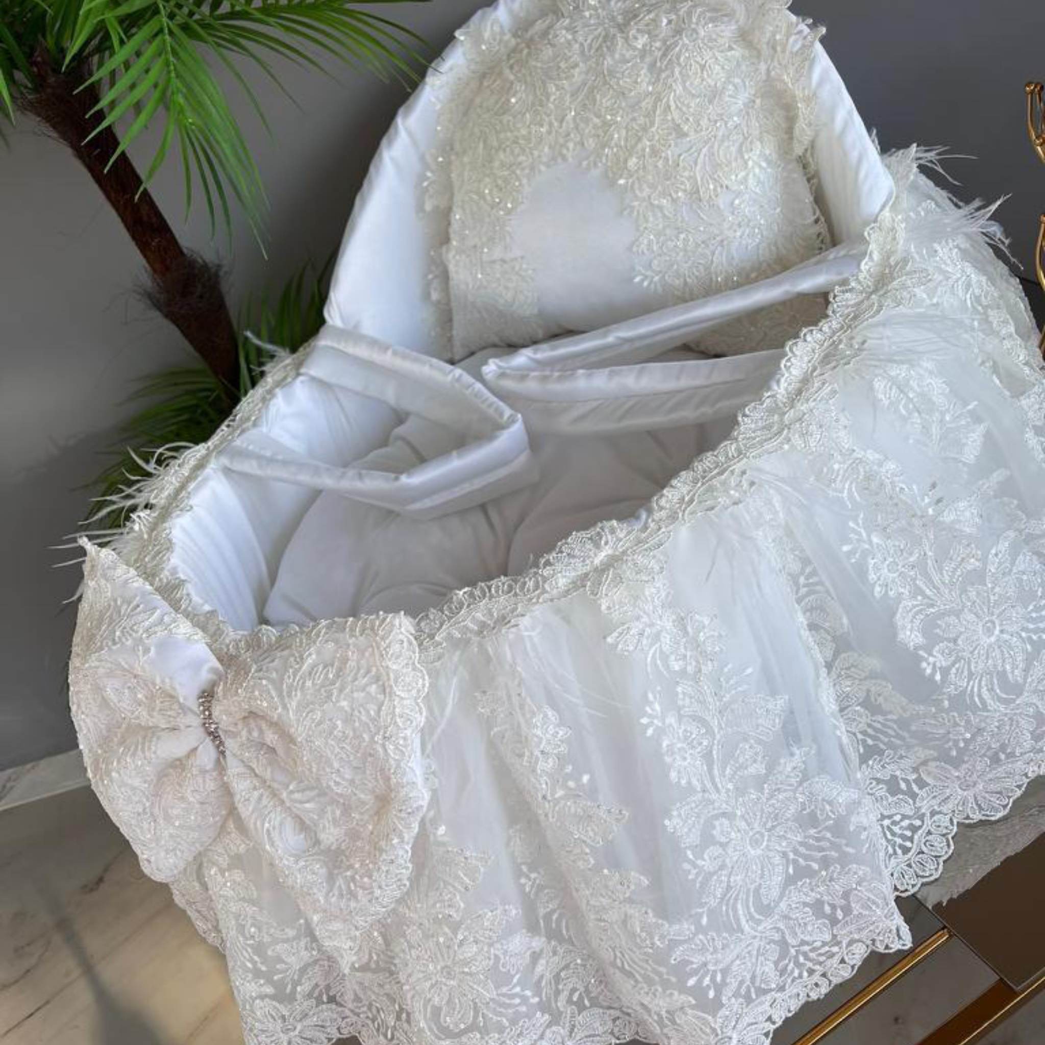 Lily White Quill Imperial Nest