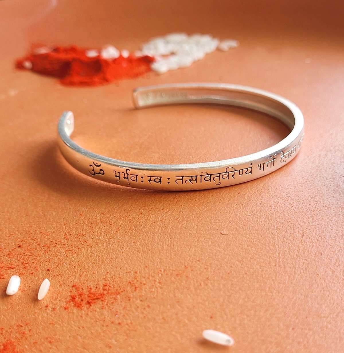 92.7 Silver Pair of Gayatri Mantra