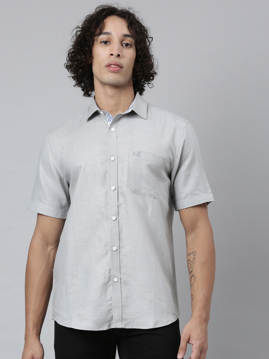 Ecentric | MI: Men Grey Hemp Half Sleeves Shirt