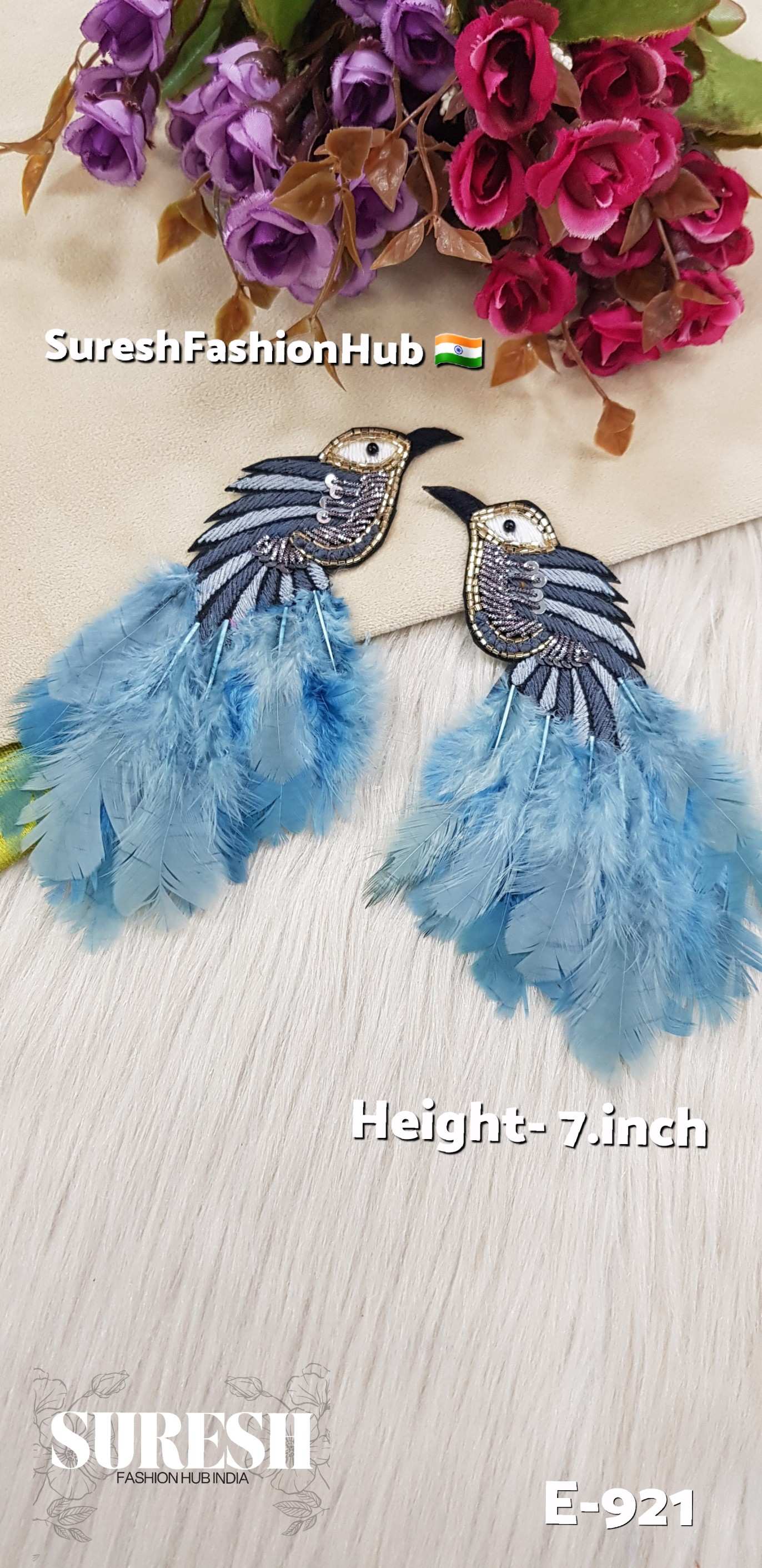 E-921 Grey Right Side Bird Feather Patch