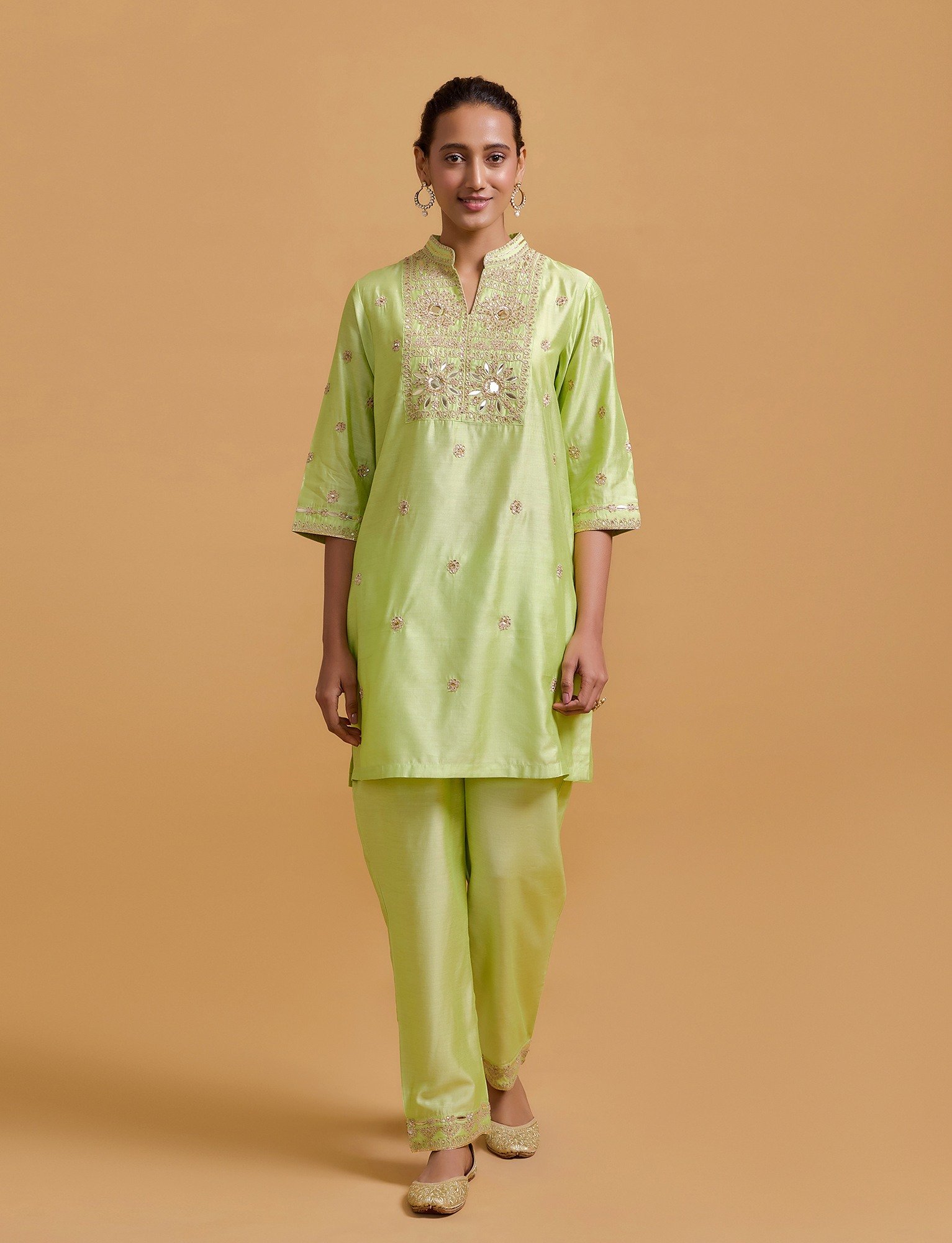 Zeenat Pista Tunic Set