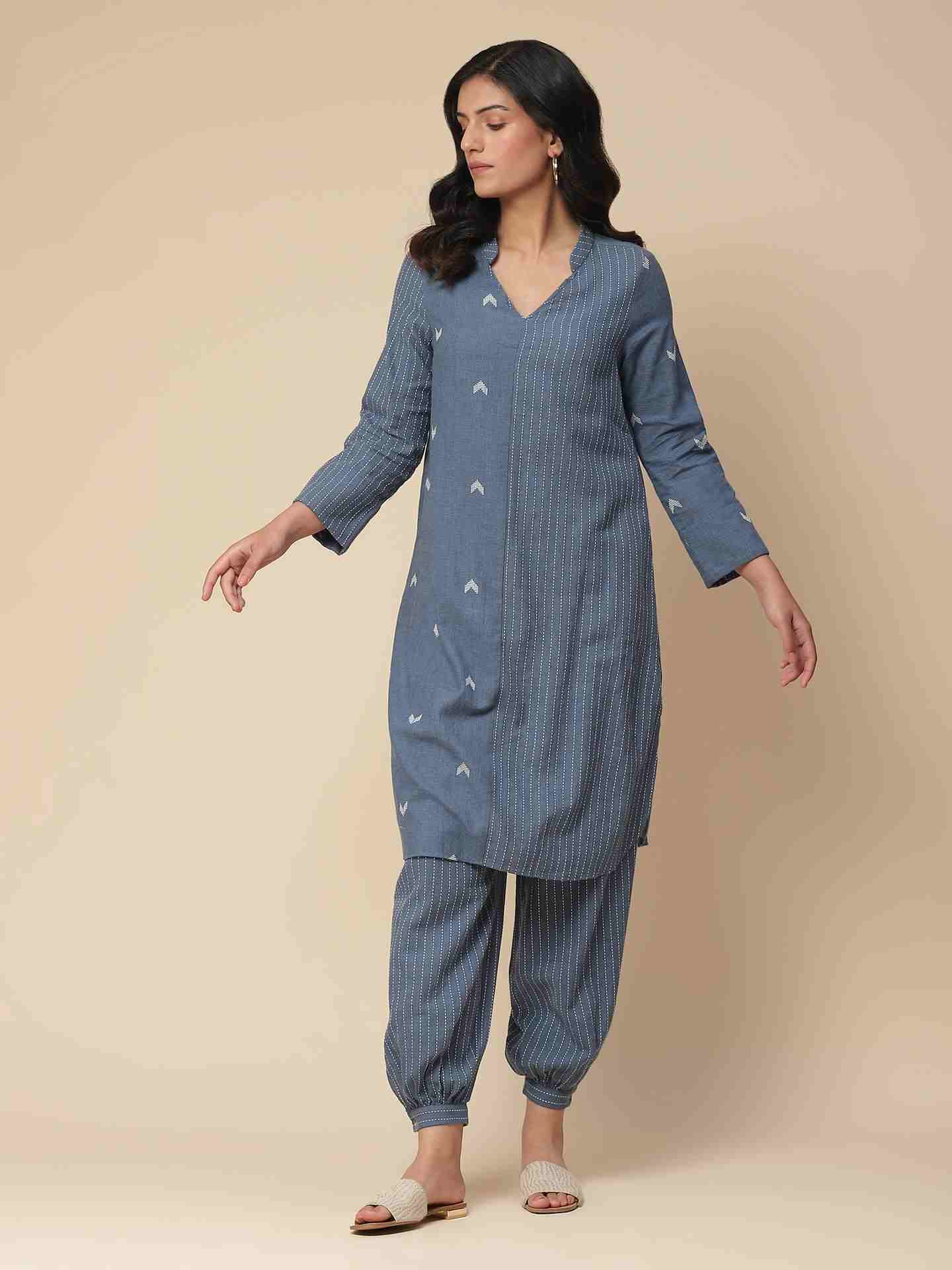 Blue Ramani Yarn-Dyed Kurta Set