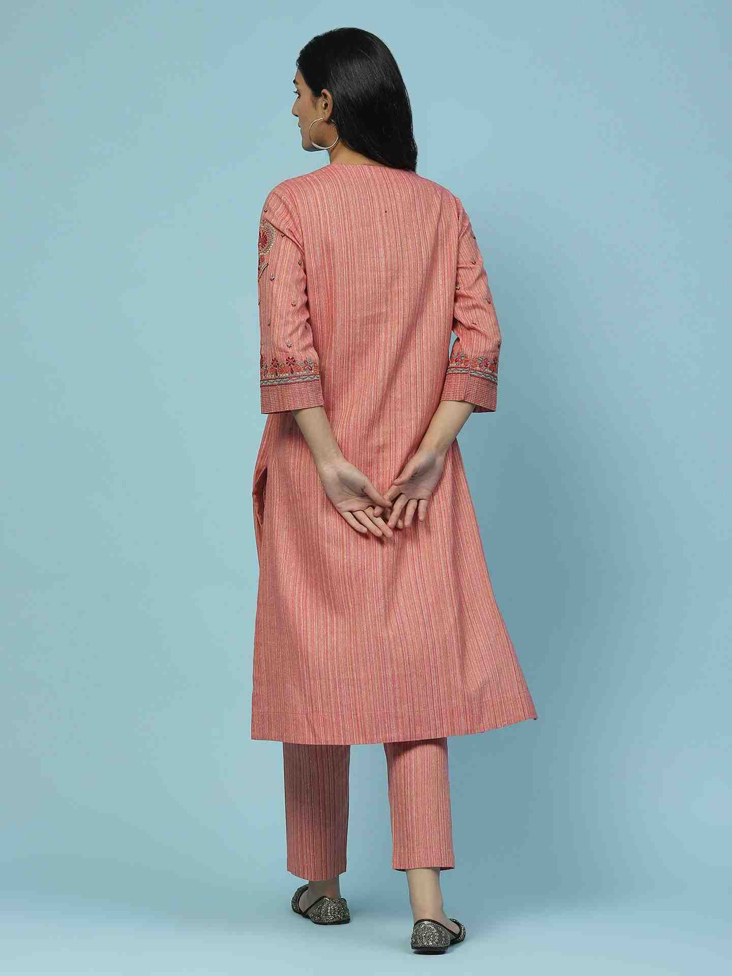 Pink Shagufta Yarn Dyed Kurta Set