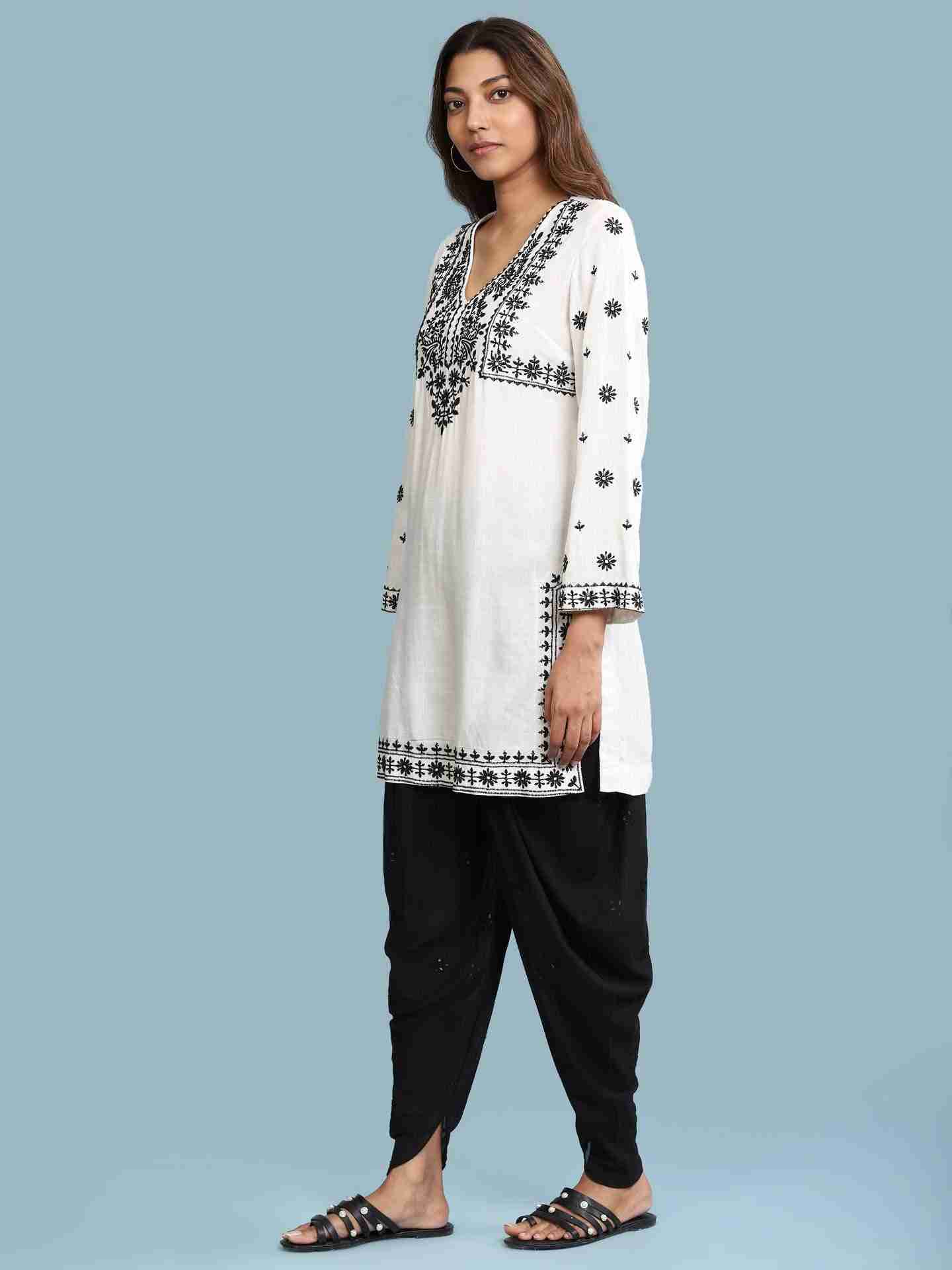 White Avi Solid Kurta Set