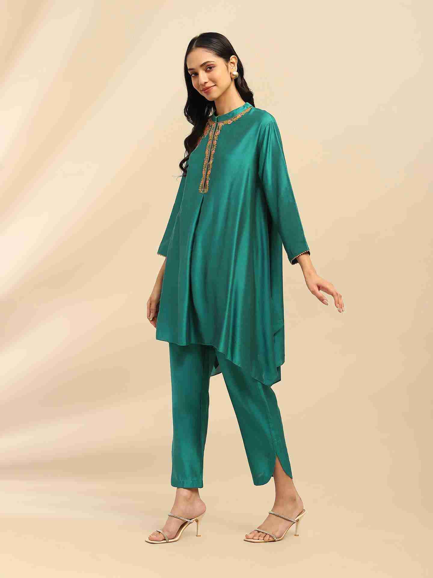 Green Samaira Kurta Set
