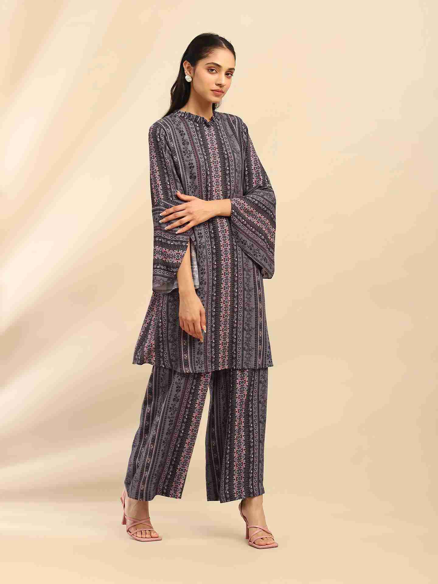 Blue Meera Kurta Set