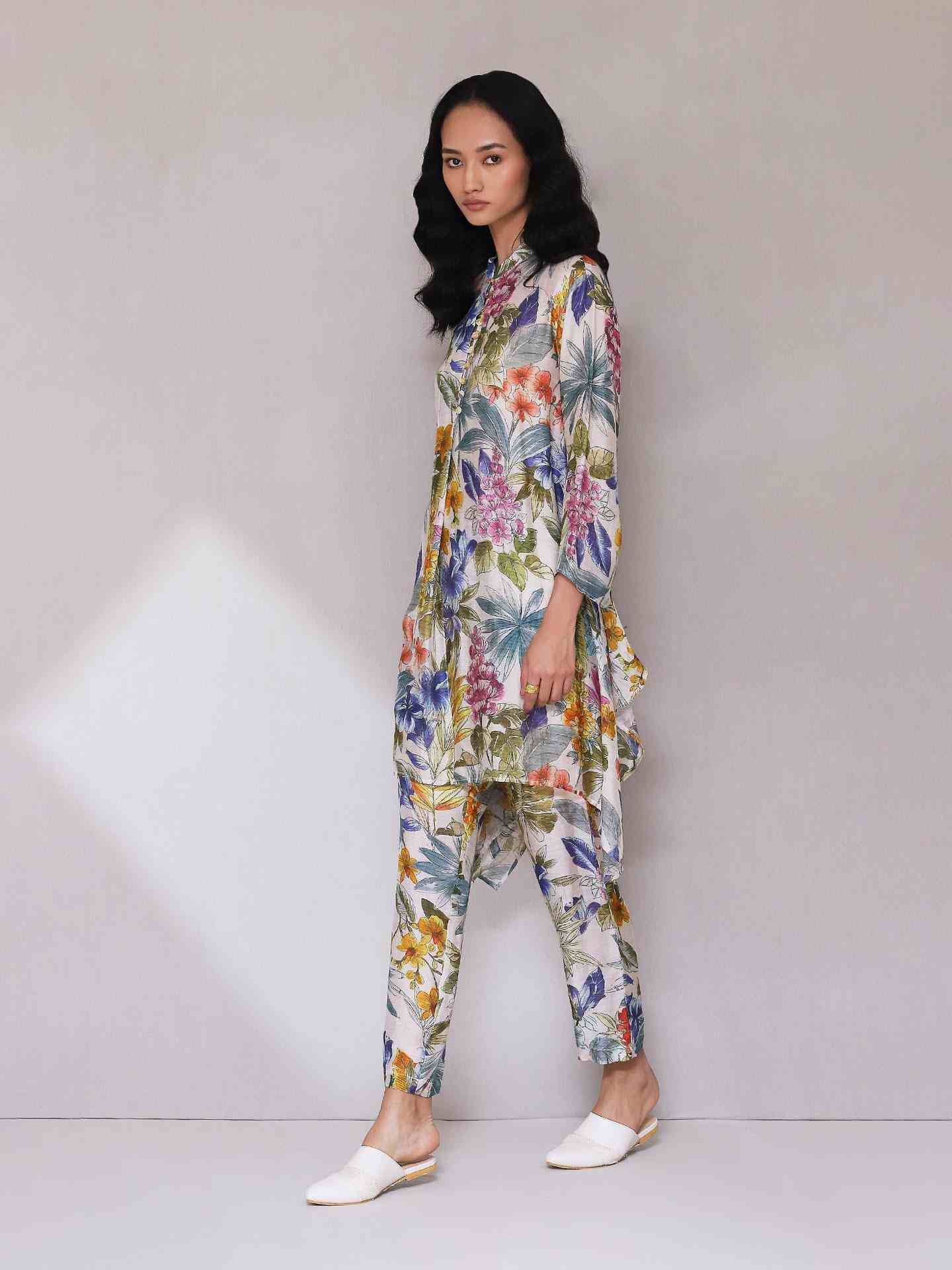White Multi Tijana Floral Kurta Set